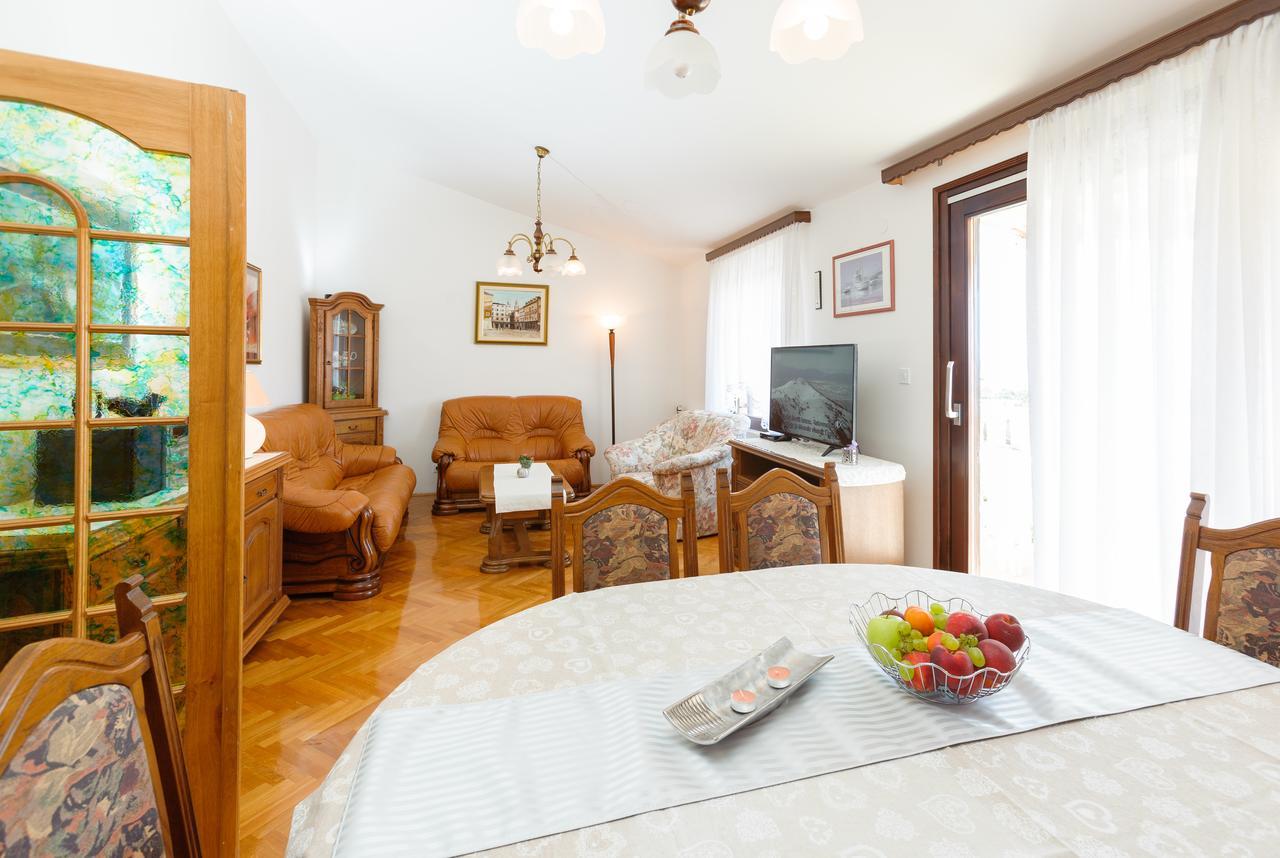 Villa Rosa Kaštela Zewnętrze zdjęcie
